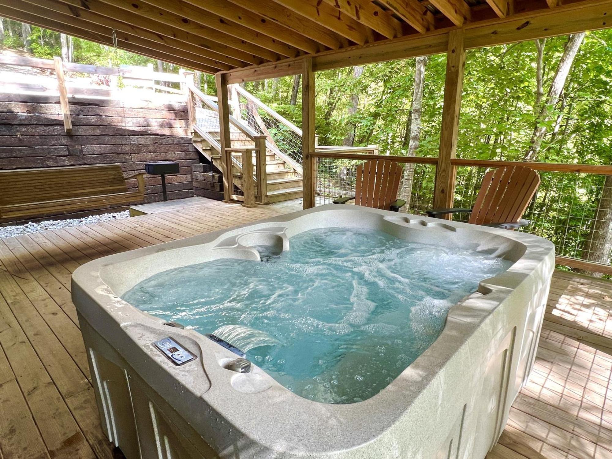 Bigfoots Hideaway Cabin Gatlinburg Extérieur photo